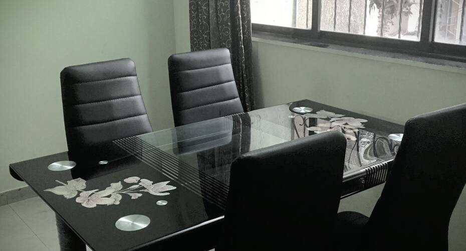 Executive Pleasant Service Apartment, Mumbai 5